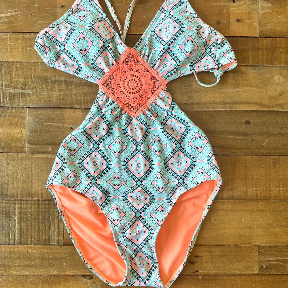Geometric Patterned Swimsuit with Crochet Detail